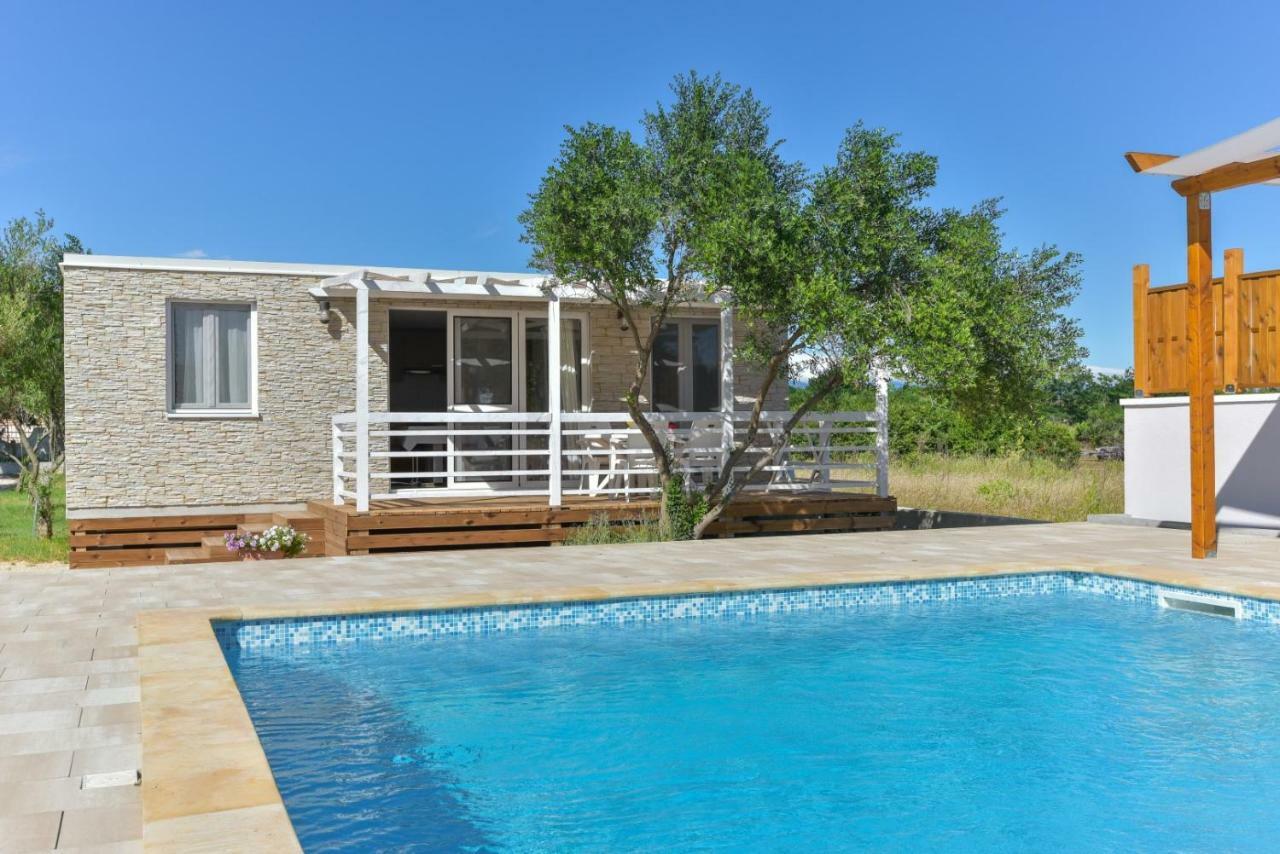 Bungalov Medanic - Private Pool Privlaka  Ngoại thất bức ảnh